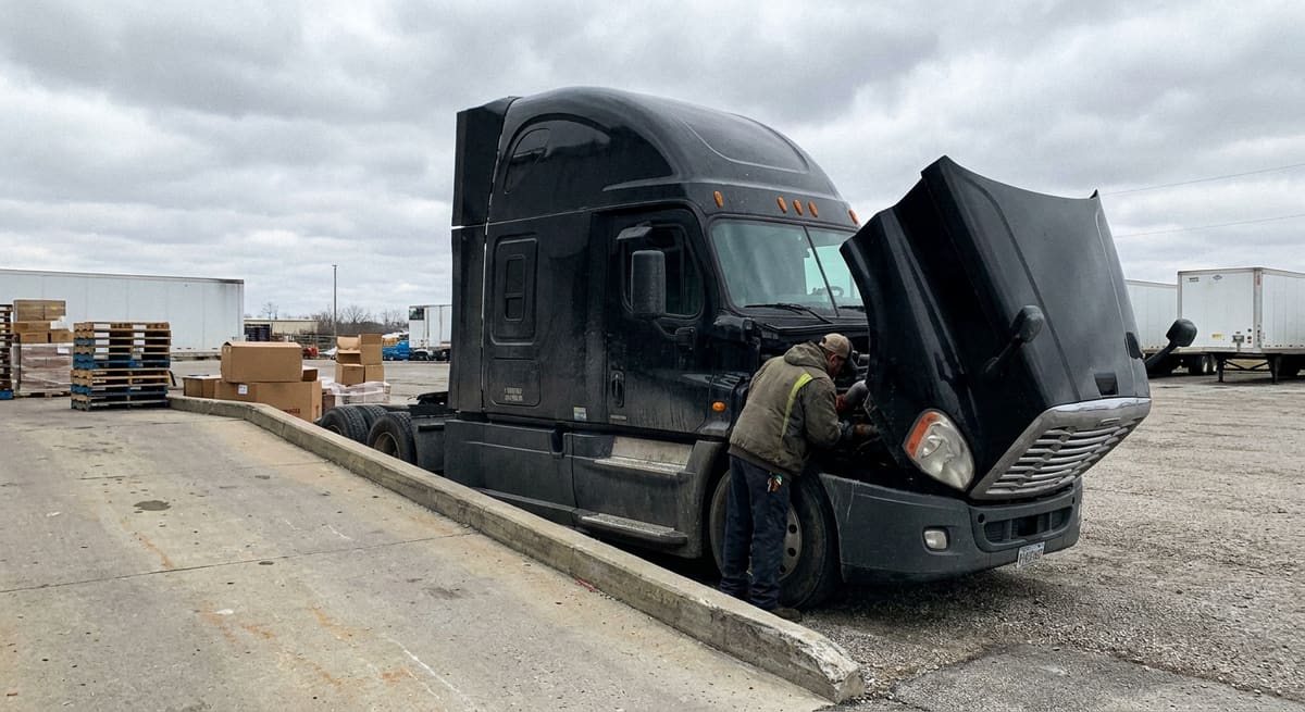 Dallas Mack truck mechanic in Dallas-Fort Worth