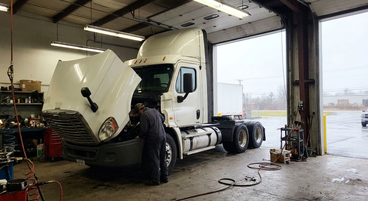 Dallas Volvo truck mechanic in Dallas-Fort Worth